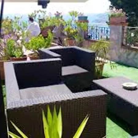 3 Bedrooms With Sea View Private Pool And Enclosed Garden At 3 Km Away From The * Imperia