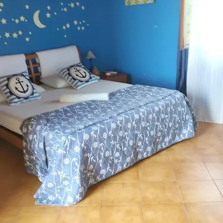 3 Bedrooms With Sea View Private Pool And Enclosed Garden At 3 Km Away From The Villa