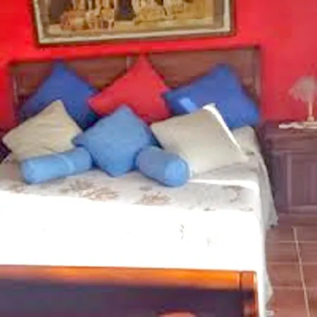 3 Bedrooms With Sea View Private Pool And Enclosed Garden At 3 Km Away From The * Imperia
